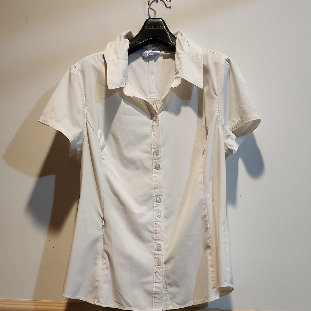 Isis Elegant Cream Blouse